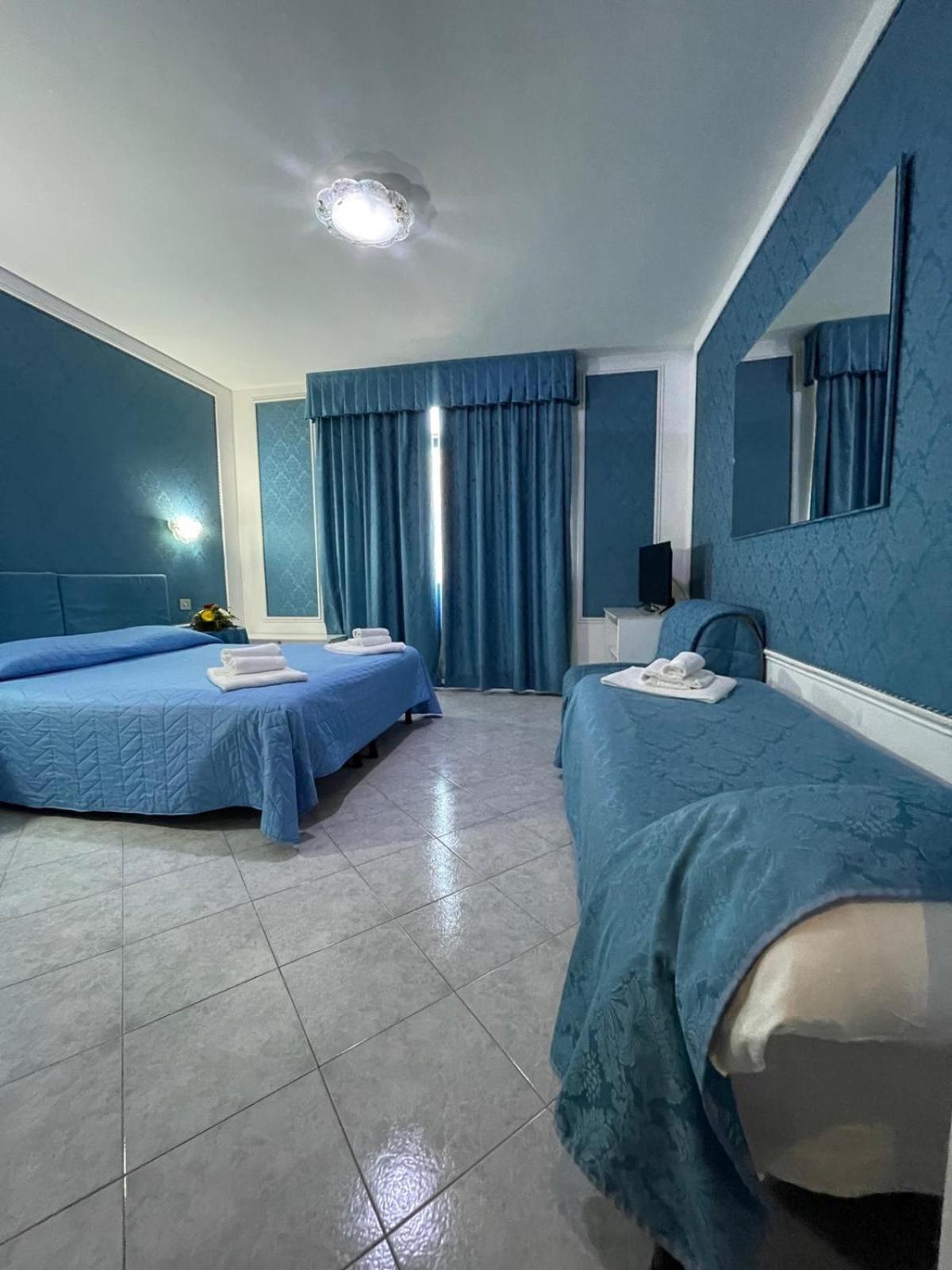 רצאטו Hotel Michelangelo מראה חיצוני תמונה