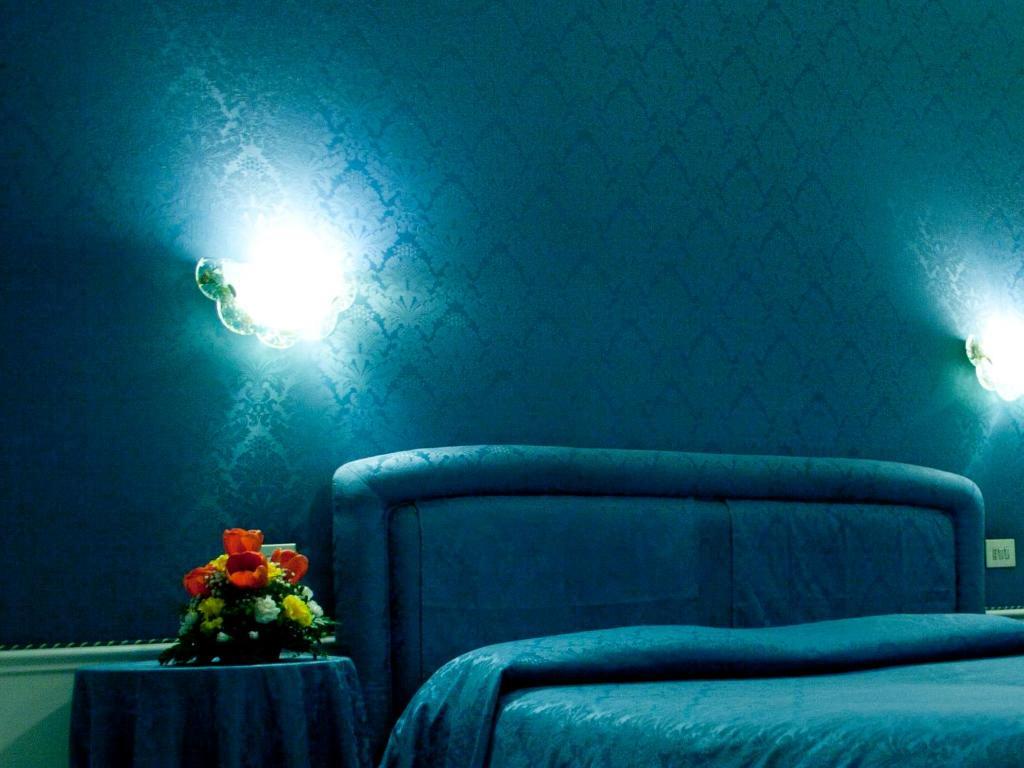 רצאטו Hotel Michelangelo מראה חיצוני תמונה