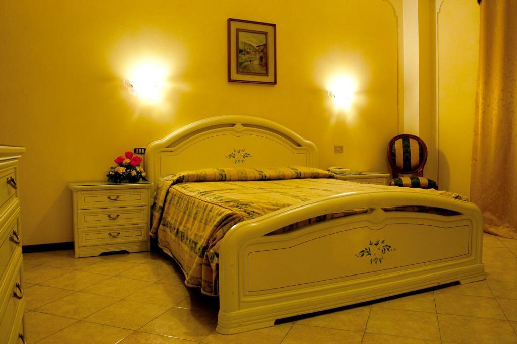 רצאטו Hotel Michelangelo מראה חיצוני תמונה