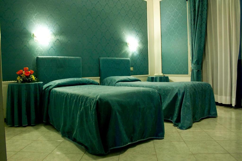 רצאטו Hotel Michelangelo מראה חיצוני תמונה